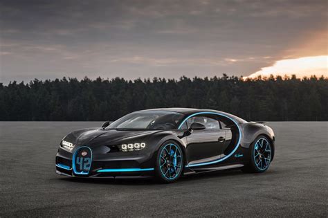 bugatti chiron w16.